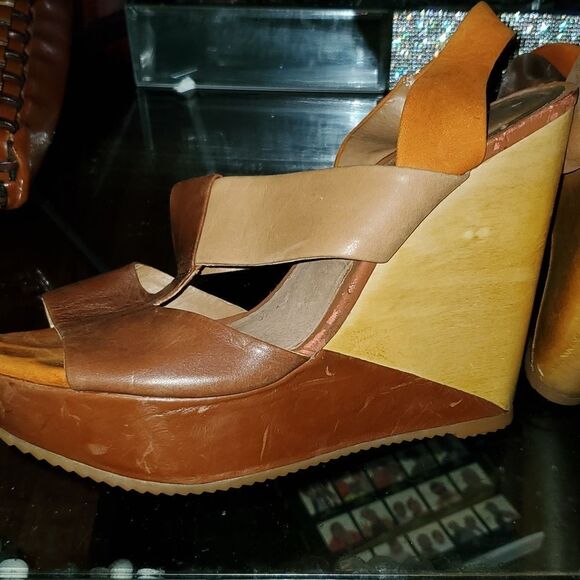 Vintage Aldo wedges  - Picture 5 of 7